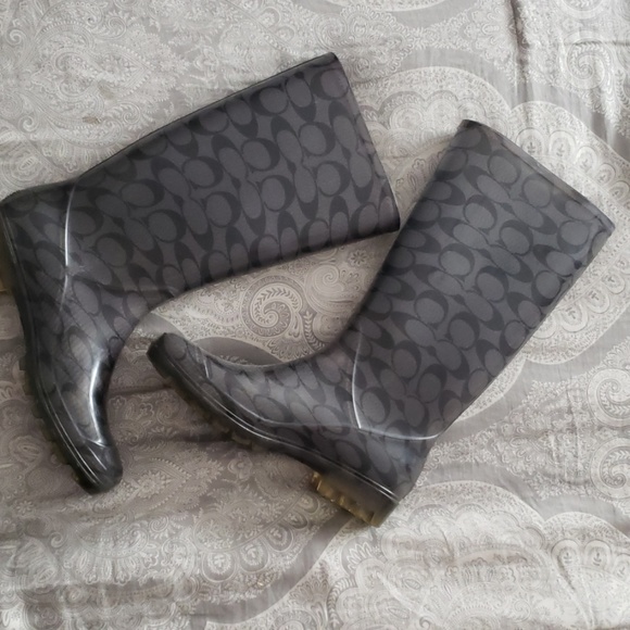 Coach Shoes - Coach rainboots black and grey